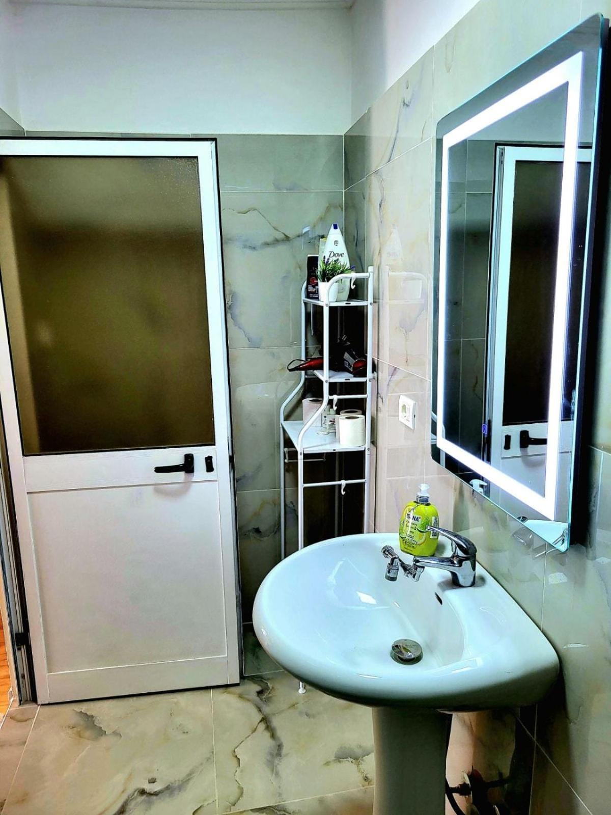 Garden Villa Guni Krujë المظهر الخارجي الصورة