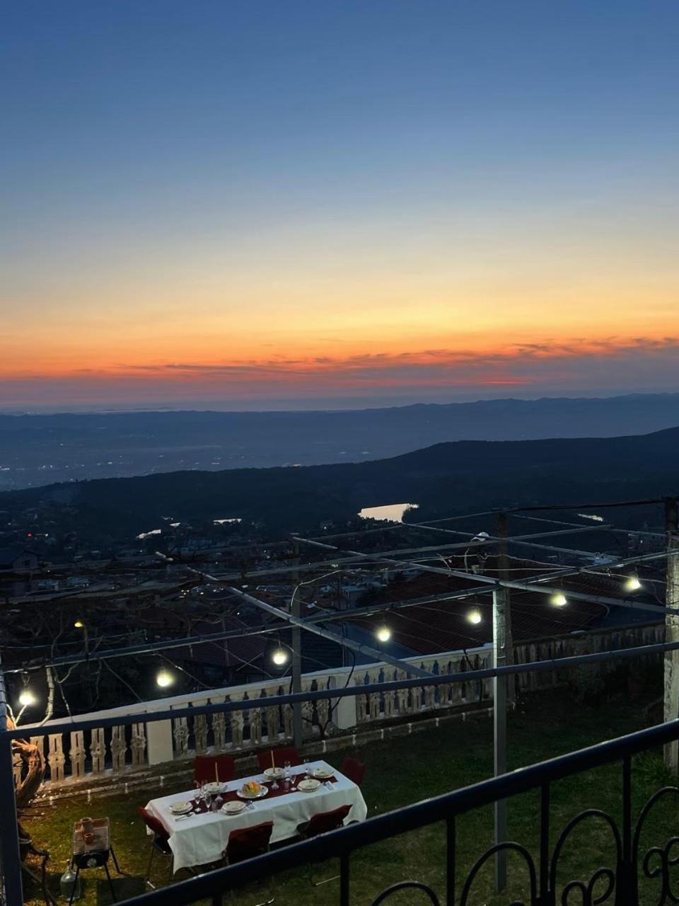 Garden Villa Guni Krujë المظهر الخارجي الصورة