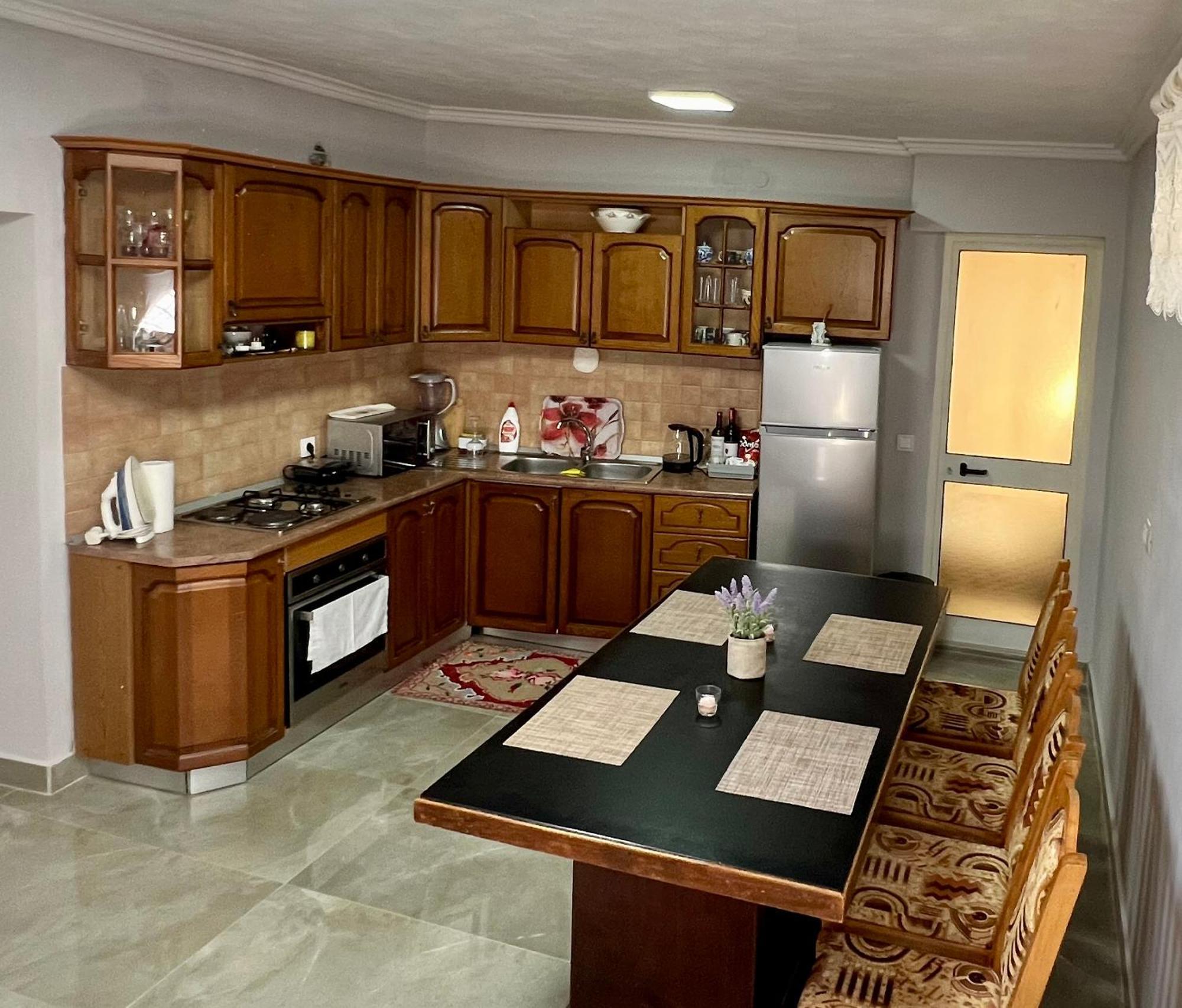 Garden Villa Guni Krujë المظهر الخارجي الصورة