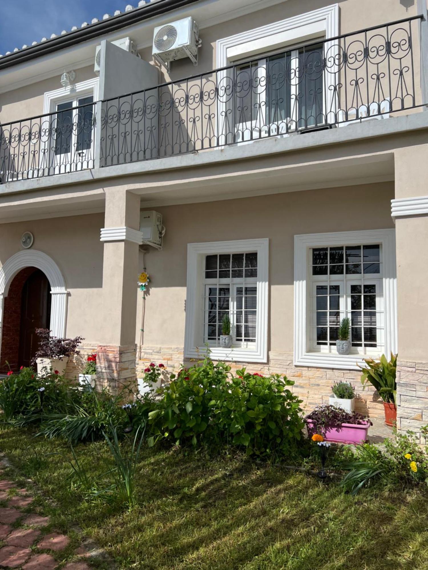 Garden Villa Guni Krujë المظهر الخارجي الصورة